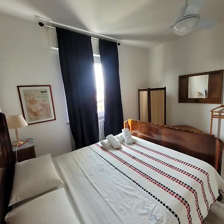 Garda Best Living Desenzano del Garda Exterior foto